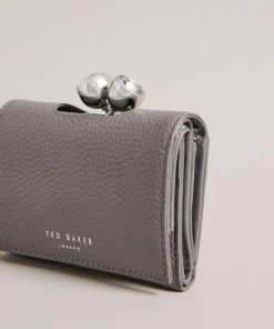 Giftwear.shop08d6713ae9 1