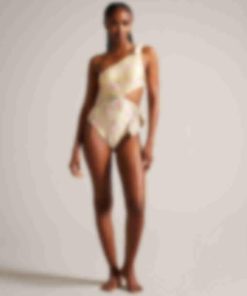 Giftwear.shop52e5ee0d09 2