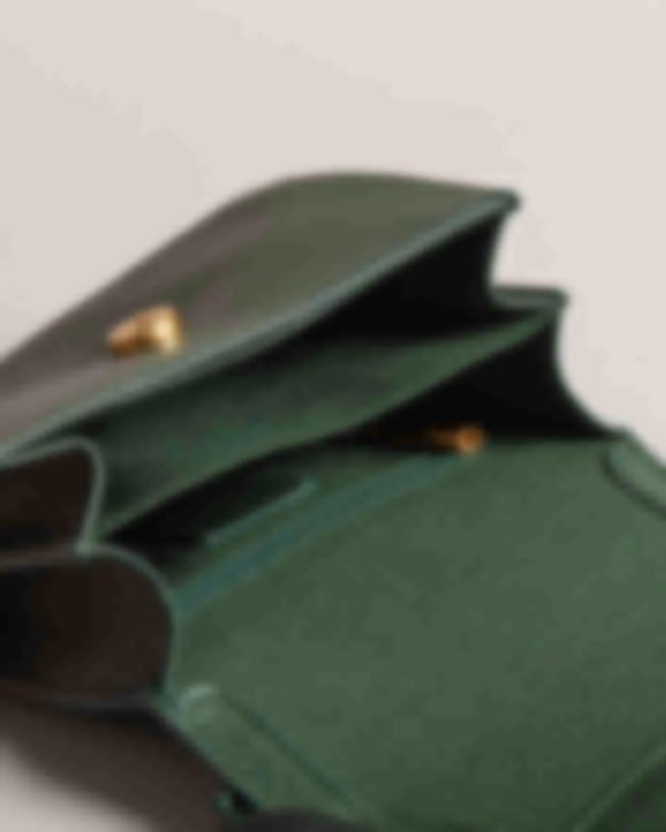 Giftwear.shop5c5966ce22 4