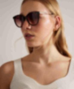 Giftwear.shop60a8a518ed 2