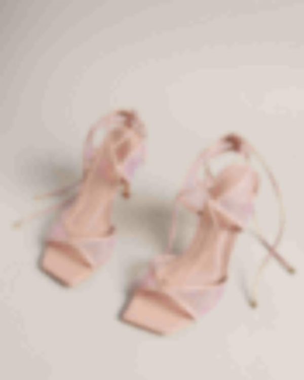 Giftwear.shop67171db3ee 3