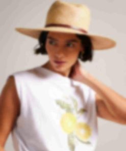 Giftwear.shop92c91185e8 2