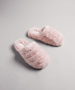 Giftwear.shopa5bd1cf2de 1