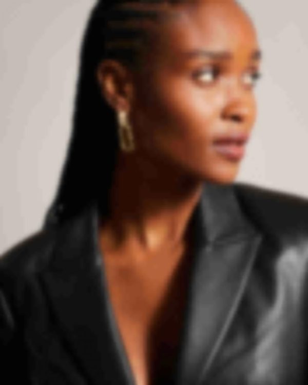 Giftwear.shopafbee62f30 2