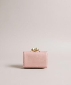 Giftwear.shopd8e94afa16 1